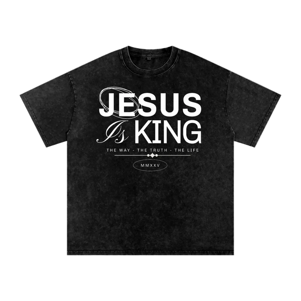 Jesus is king tee