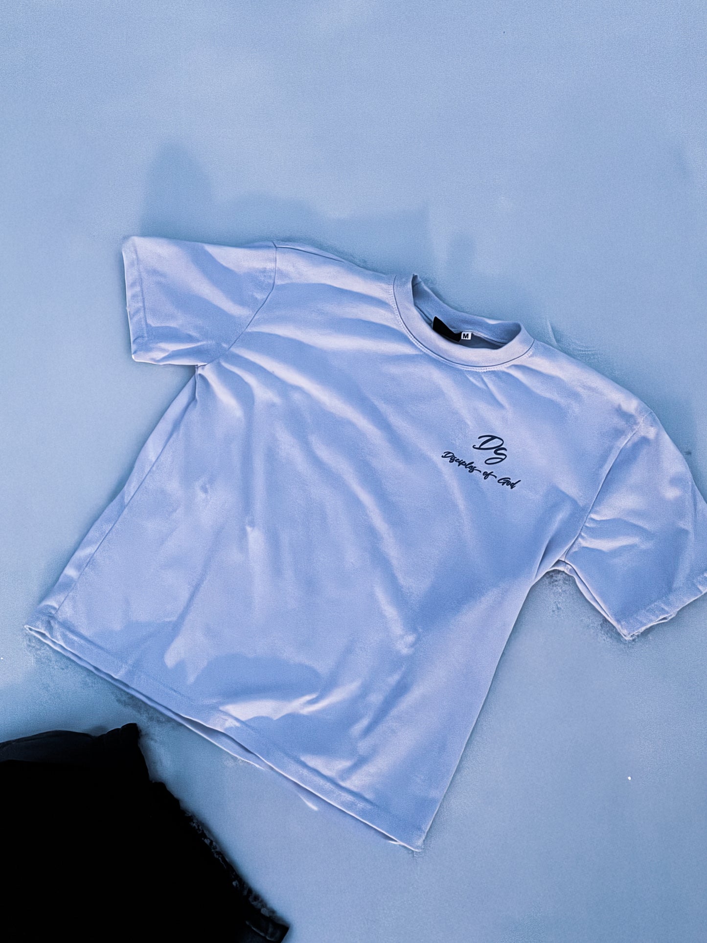 Fides clavis Dei Tee