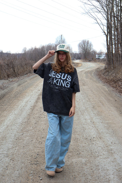 Jesus is king tee
